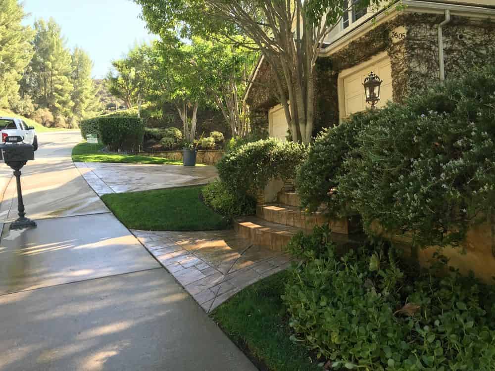 Trimming Services image